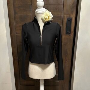 NWT Goldie Byrd Sleek Golf Black Zip-Up Crop Top
